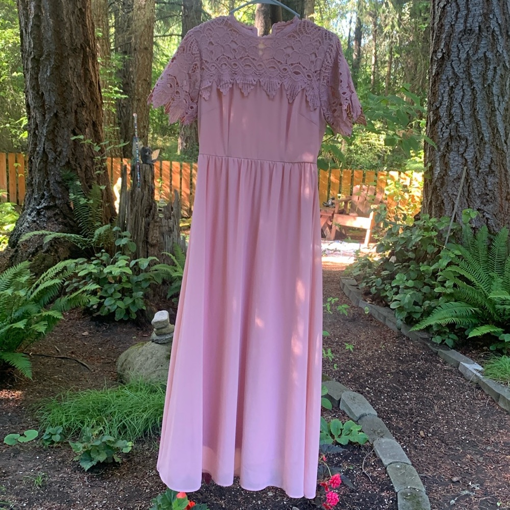 Roolee Short Sleeve Vintage Maxi Dress